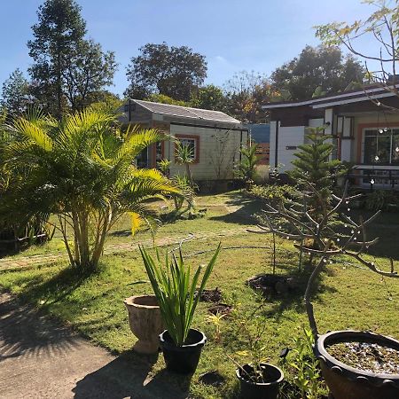 มุกดาสวรรค์ รีสอร์ท - Mukda Sawan Resort Mukdahan Eksteriør bilde
