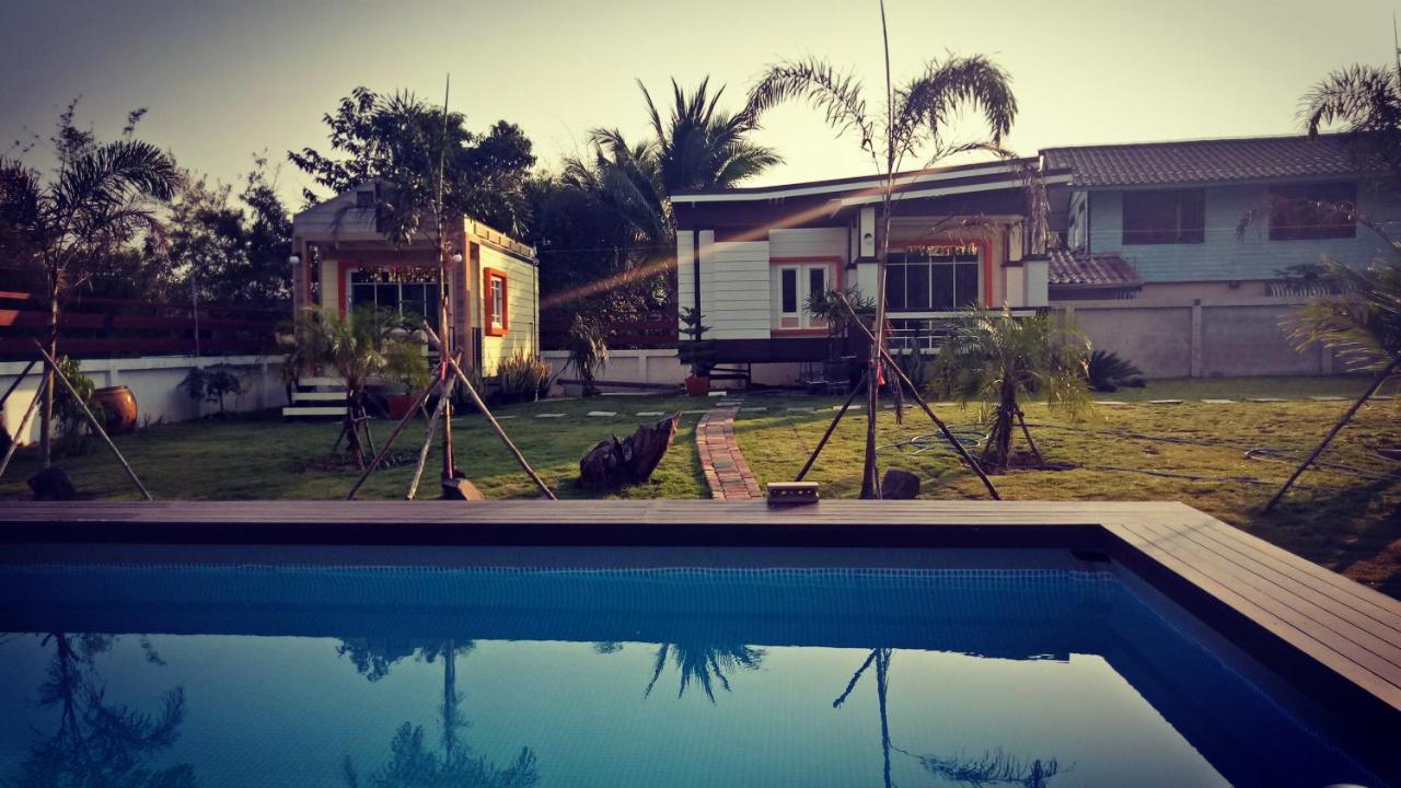มุกดาสวรรค์ รีสอร์ท - Mukda Sawan Resort Mukdahan Eksteriør bilde